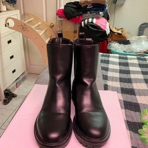 Nine West boots ( Size 9/5)